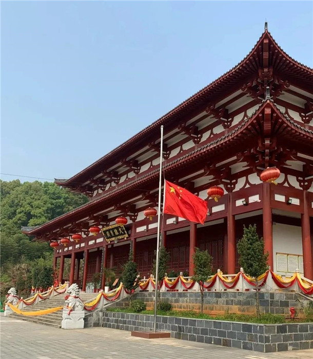 缅怀英烈，悼念同胞 | 湖北省佛教界举行哀悼活动